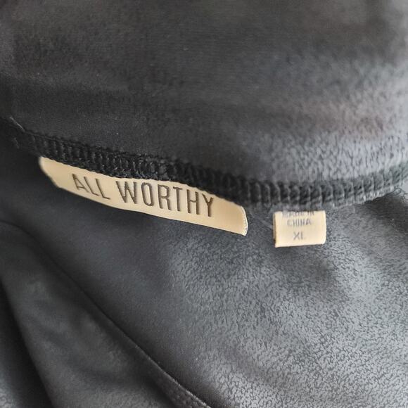 All Worthy Leggings XL Black‎ Faux Leather Pull On Pants - Picture 4 of 5